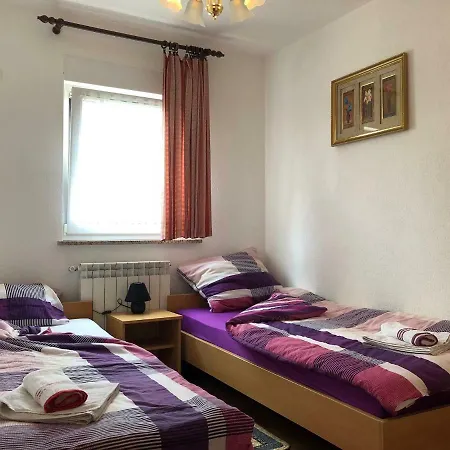 Appartement Flora *
